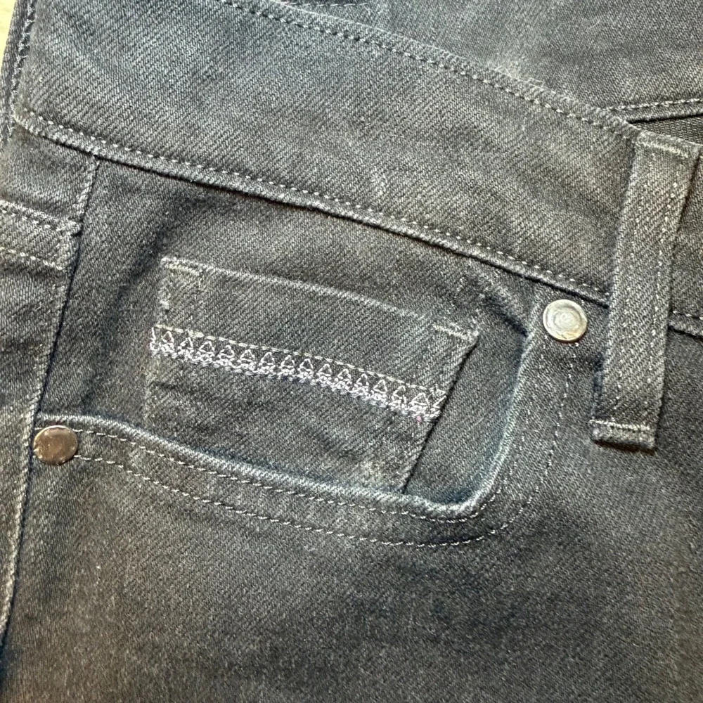 Levis 505 Straight Leg Jeans Womens Black Denim Silver Stitching Western Size 28